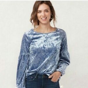 LC Lauren Conrad Light Blue Crushed Velvet Top Extra Small